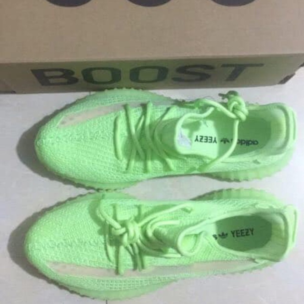 Adidas Yezzy 350vs men’s shoes neon green
